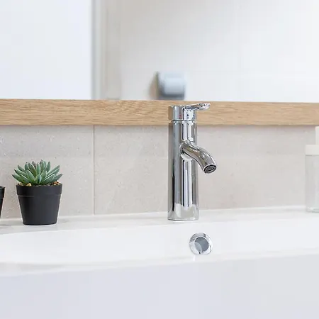 Dona Blanca Centro Diseno Minimalista Daire
